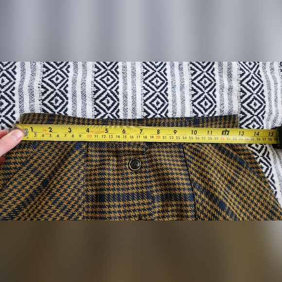 Frnch mini skirt - Picture 5 of 6